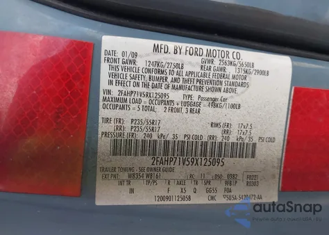 2009 Ford Crown Victoria Police/Police Interceptor z USA, uszkodzony, nr VIN 2FAHP71V59X125095